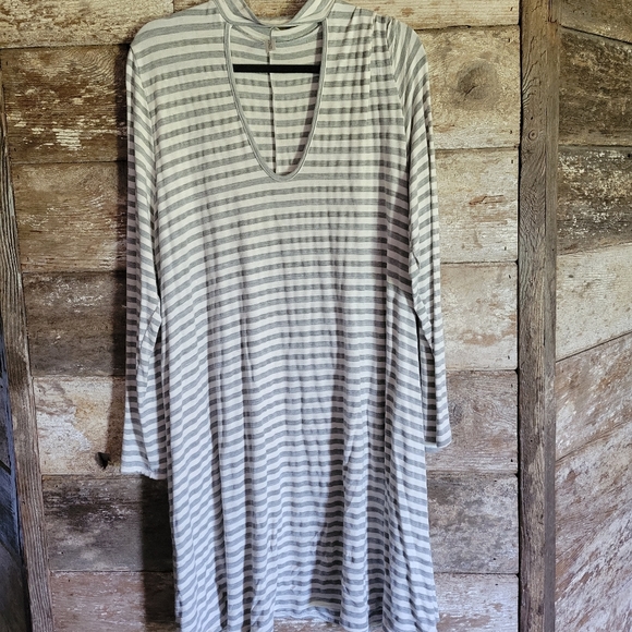 NWOT Plus Size Tunic Collared Dress - Picture 2 of 5